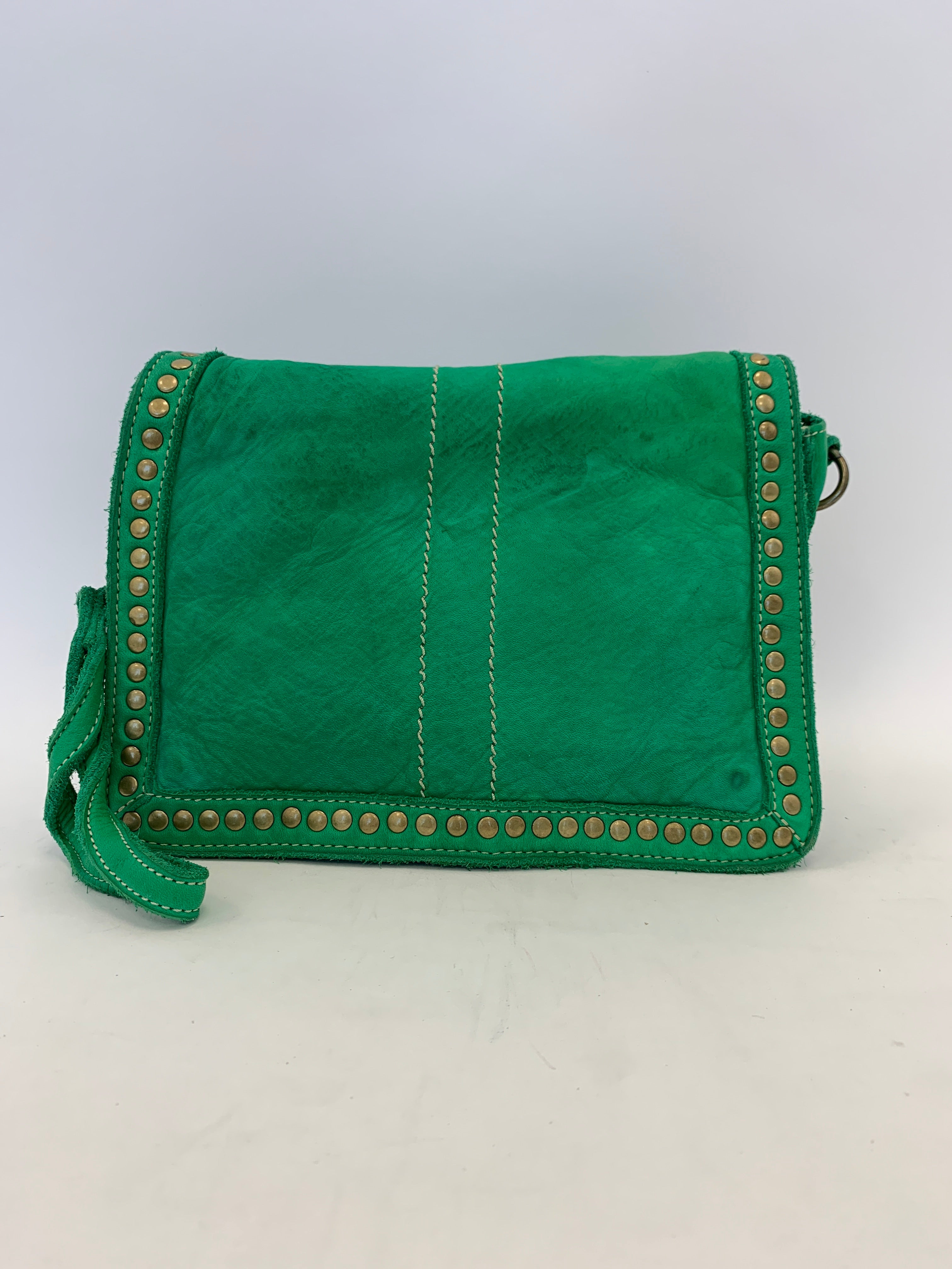 Peninsula Cross Body 03
